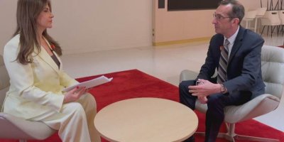 Senator Feraud: Pêwîst e Kurd di paşeroja Îranê de li ber çavan bên girtin