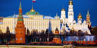 Krêmlîn: Dorpêçkirina benderên Îranê dê bandoreke mezin li ser aboriya cîhanê bike