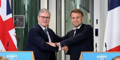 Macron û Starmer ji bo Tengava Hurmizê konferanseke navneteweyî saz dikin