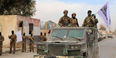 Li Reqayê 6 ciwanên Kurd hatin girtin