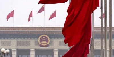 Çînê hişyarî da welatîyên xwe bi lez ji Îranê derkevin