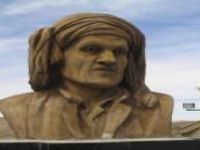 44 sal bê Hesen Zîrek