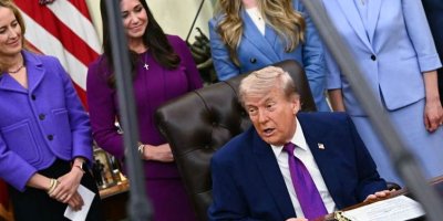 Trump: Ez ji Kurdan bêhêvî me
