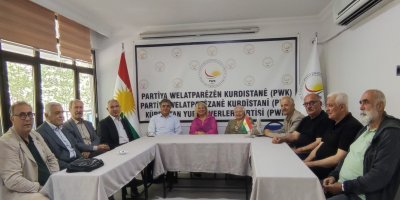 Seroka Yekîtîya Jinên Kurdistanê Li Swêdê Seyran Dûran Li Amedê Seredana PWKyê Kir