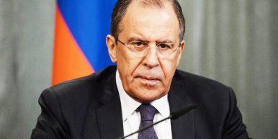 Lavrov: Mafê Îranê yê meyandina ûranyûmê heye