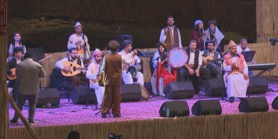 Êzîdiyan bi kultûrê xwe reng da Festîvala Şel û Şepik