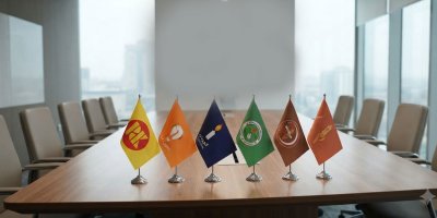 Civîneke lûtkeyê ya partiyên siyasî tê lidarxistin