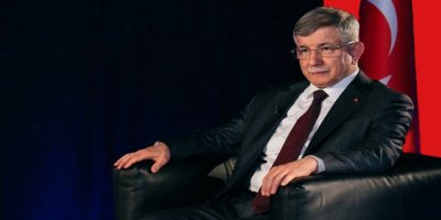 Ahmet Davutoglu dev ji siyasetê berda û hilweşandina Partiya Pêşerojê ragehand