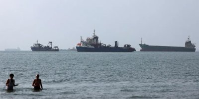 Reuters: Îranê tenê ji bo du mehên din benzîn û şewat heye