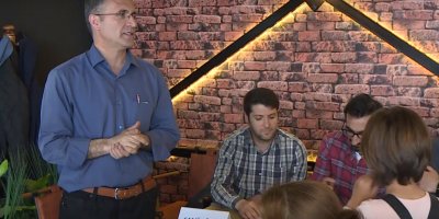 WAN DE ROJA ÎMZA Û KITABANÊ KURDKÎ