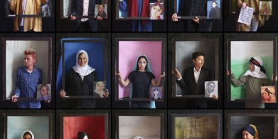 Li Bedlîsê zarokan wêneyên navdaran zindî kirin