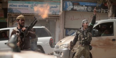 EFRÎN DE KURDAN RÊ ÎŞKENCE!