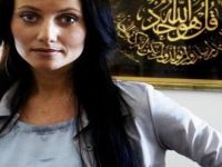 Melaya jin yekem nimêja Înê da kirin