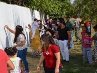 Polis; ‘Ji bo kurdî bistîrin, divê destûra we hebe’