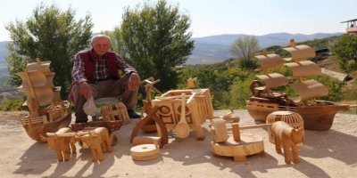 Baziro Dêrsimij hacetanê kahenan newe ra virazeno