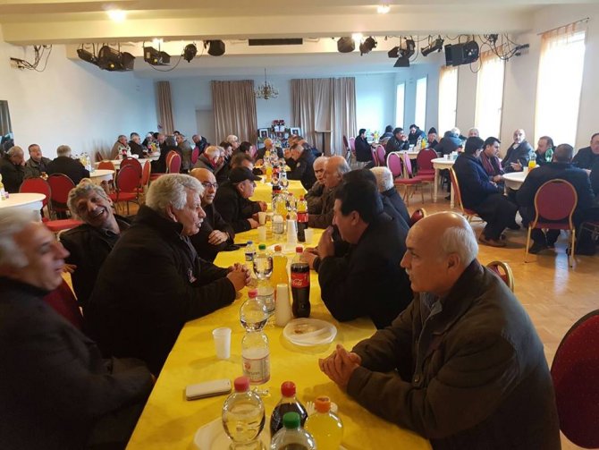 dîlan8.jpg dîlan8.jpg