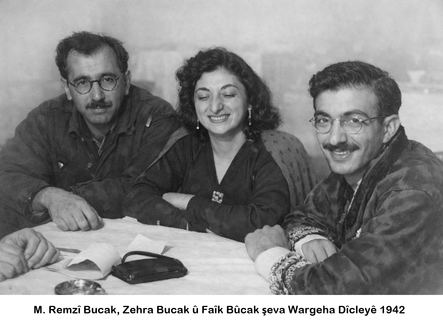 m-remzi-bucak-zehra-bucak-faik-bucak-1943-2.jpg
